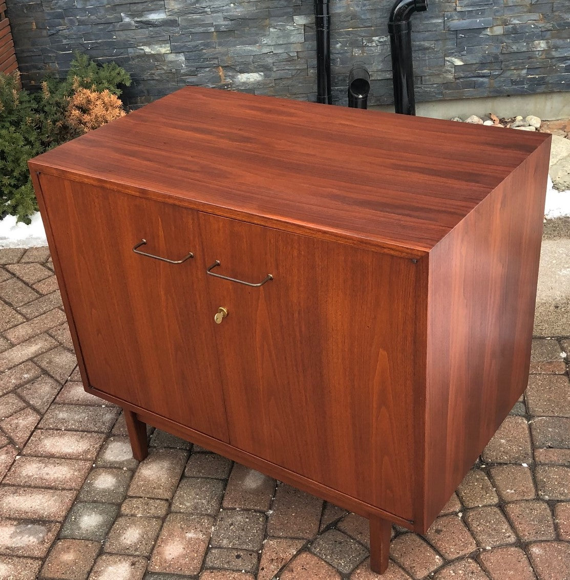 REFINISHED MCM Walnut Cabinet by Jens Risom, commercial quality 3 ft, PERFECT - Mid Century Modern Toronto