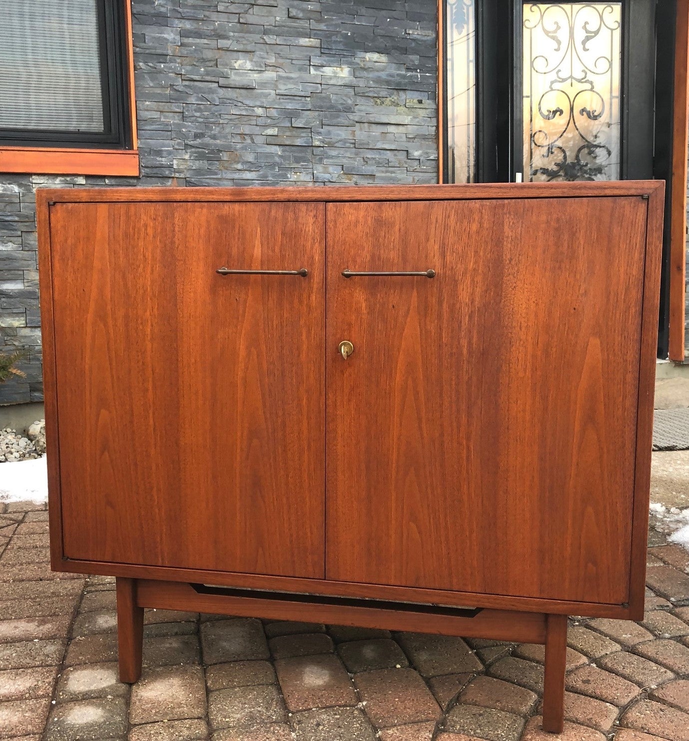 REFINISHED MCM Walnut Cabinet by Jens Risom, commercial quality 3 ft, PERFECT - Mid Century Modern Toronto