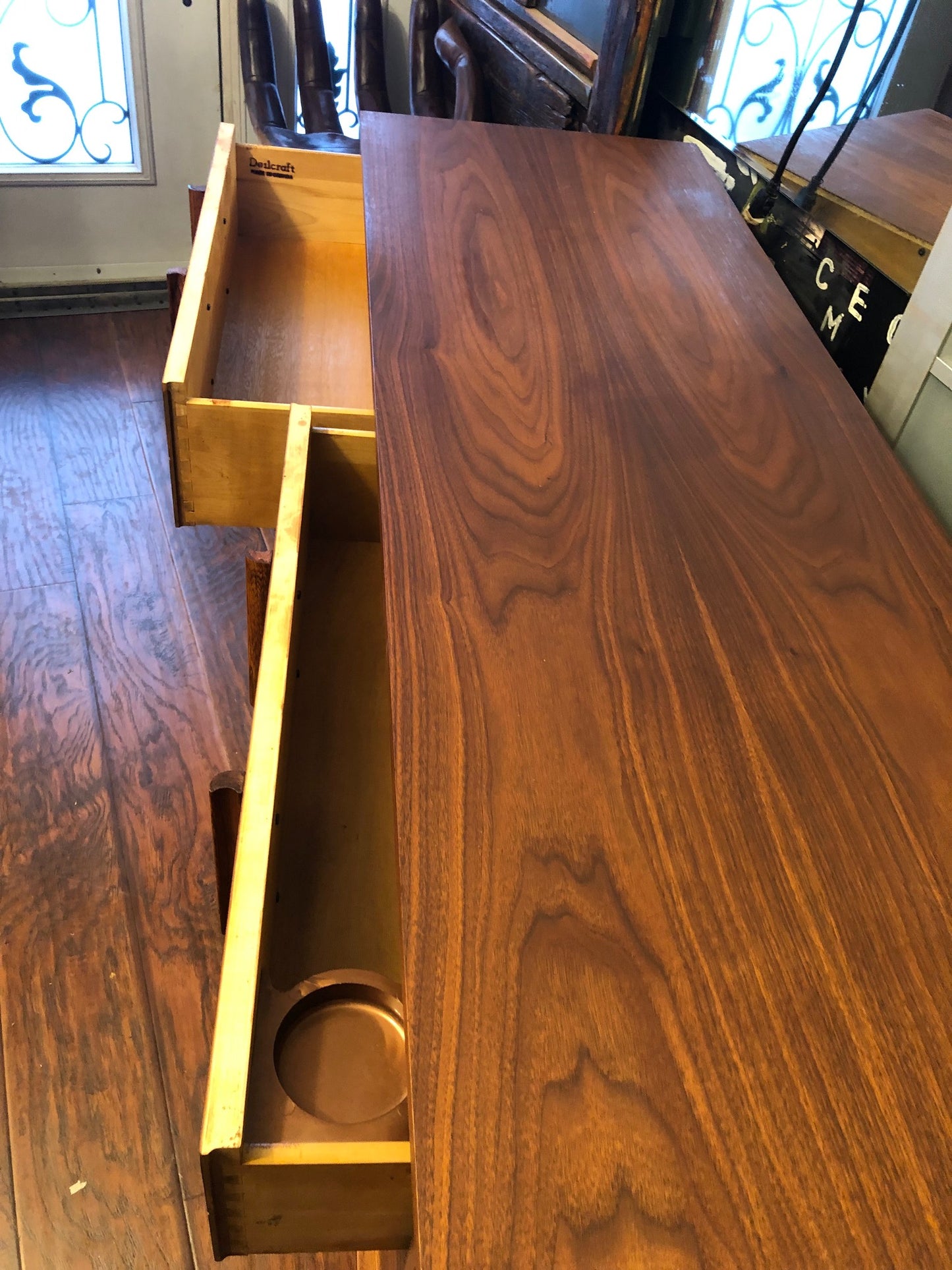 REFINISHED MCM Walnut Dresser 9 Drawers by Deilcraft 80” Perfect - Mid Century Modern Toronto