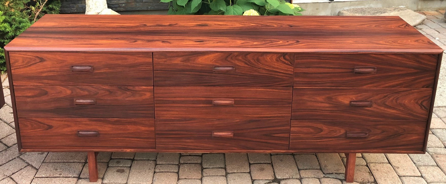 REFINISHED MCM Rosewood Bedroom set: Long dresser, tall dresser & platform bed w floating nightstands Queen, PERFECT - Mid Century Modern Toronto