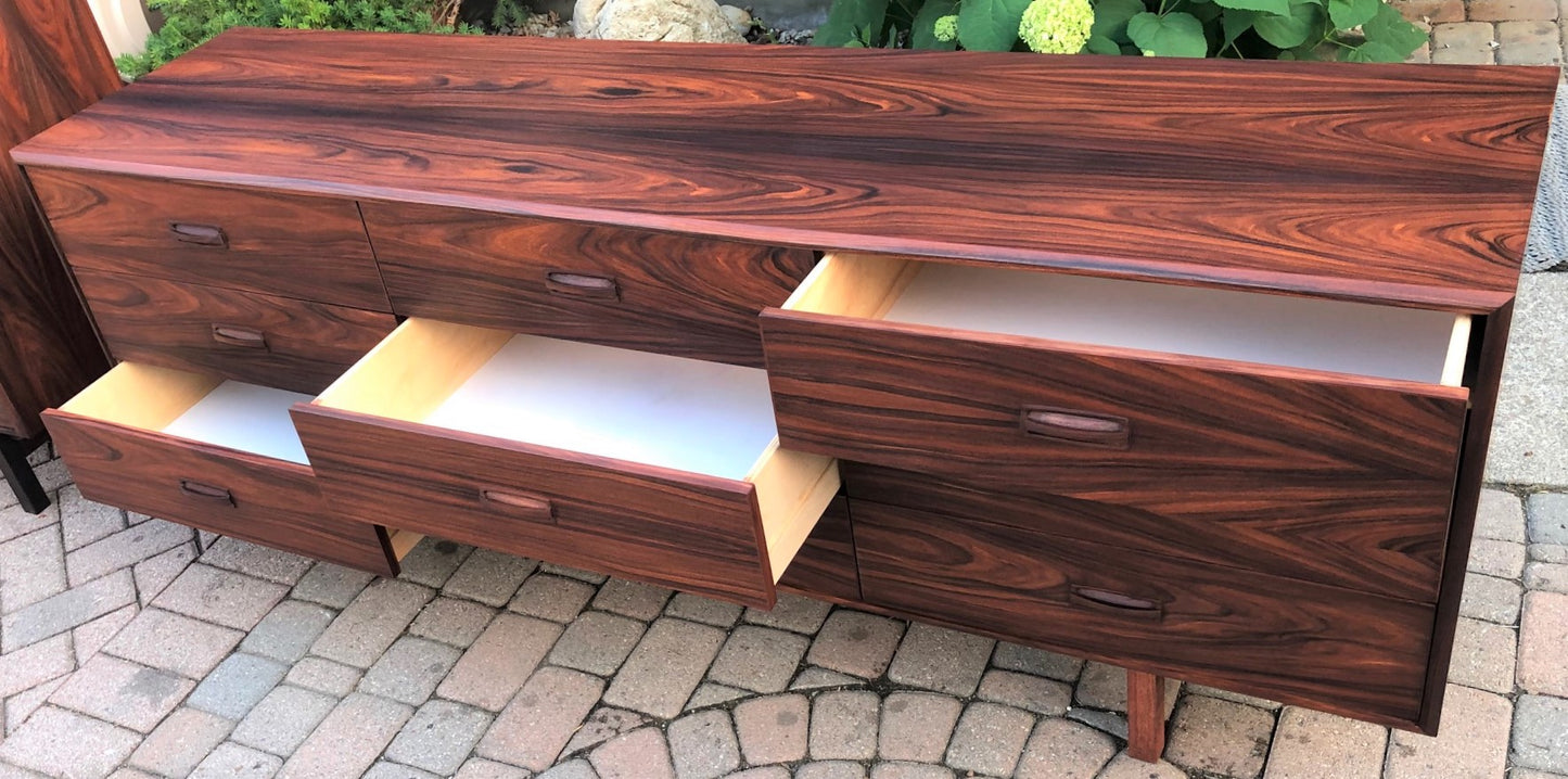 REFINISHED MCM Rosewood Bedroom set: Long dresser, tall dresser & platform bed w floating nightstands Queen, PERFECT - Mid Century Modern Toronto