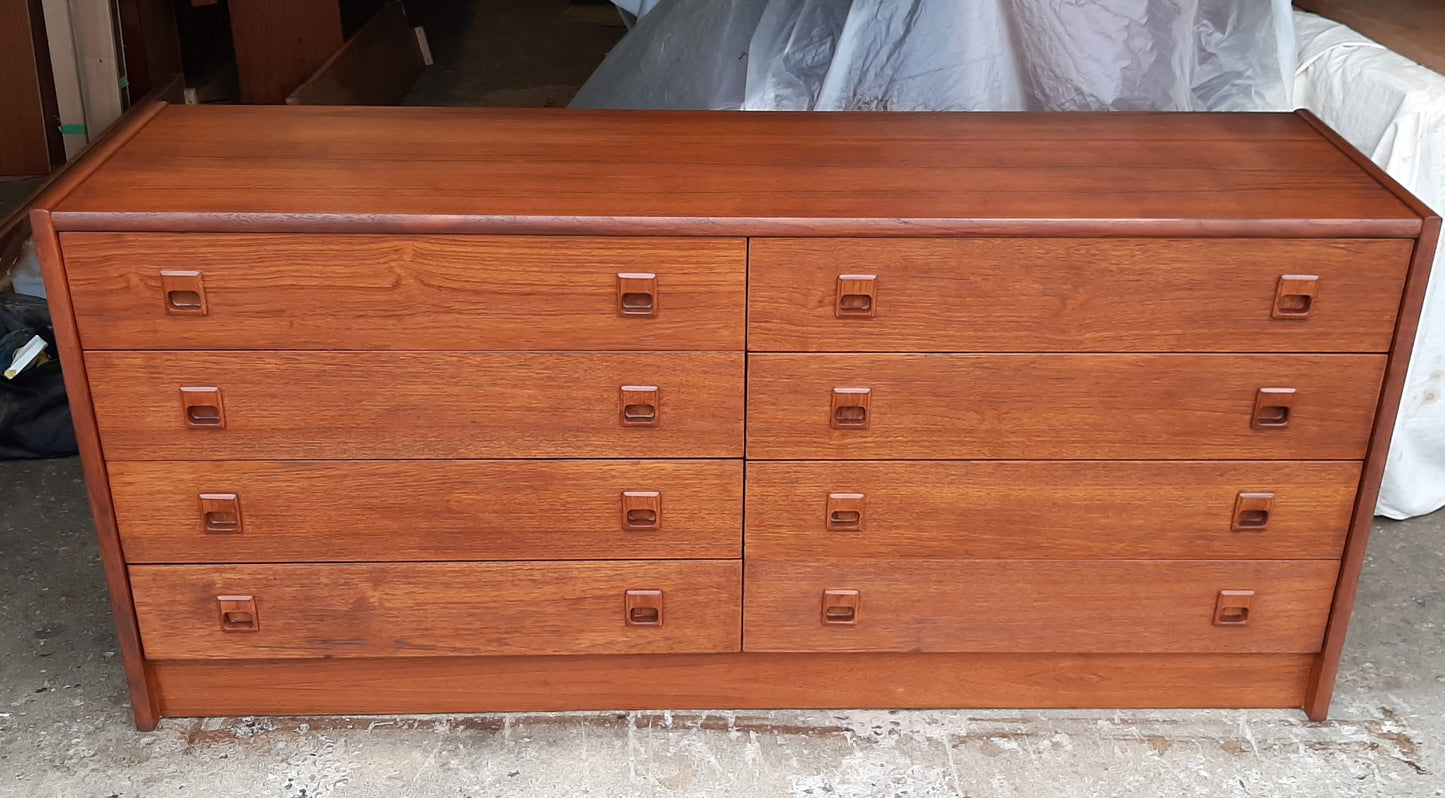 REFINISHED MCM Teak Dresser 8 Drawers, Wardrobe , 2 Nigh Stands, Queen Bed w Bookcase Headboard, PERFECT - Mid Century Modern Toronto