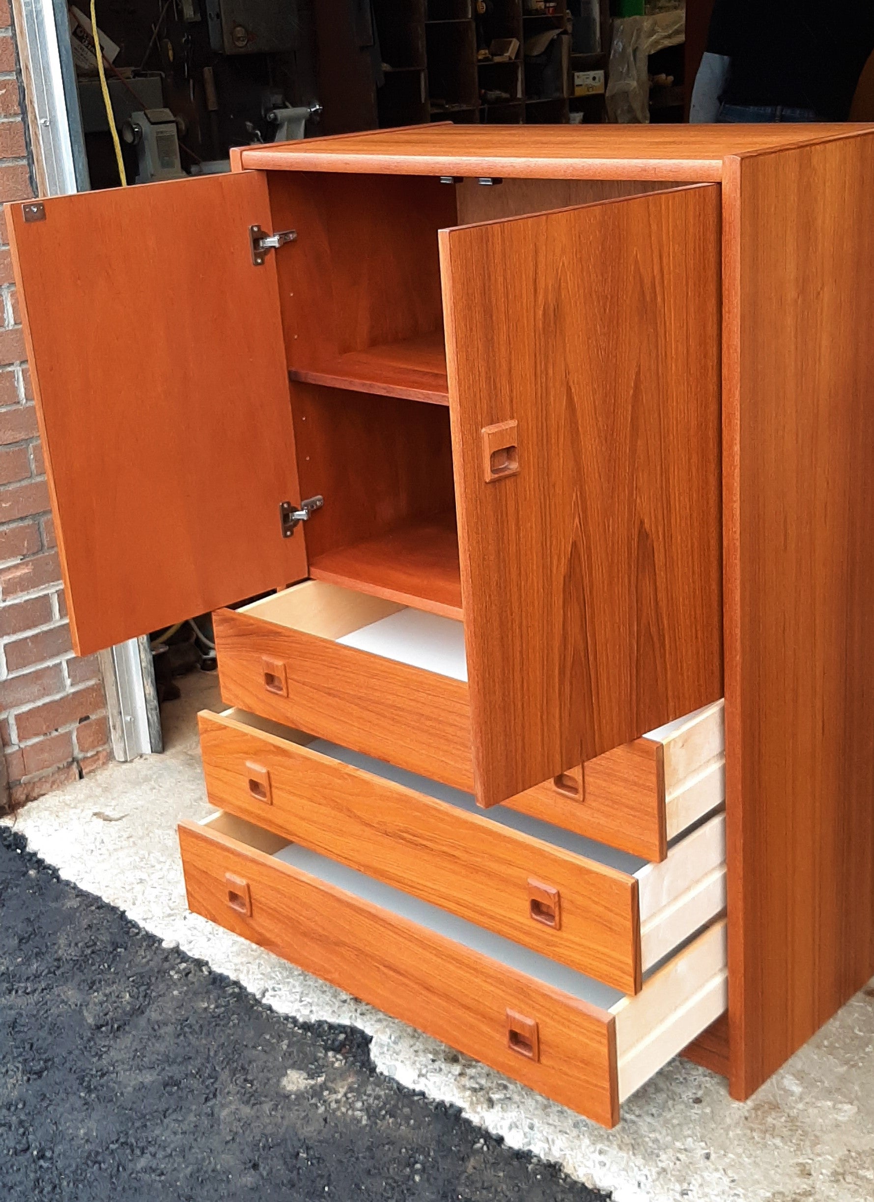 REFINISHED MCM Teak Dresser 8 Drawers, Wardrobe , 2 Nigh Stands, Queen Bed w Bookcase Headboard, PERFECT - Mid Century Modern Toronto