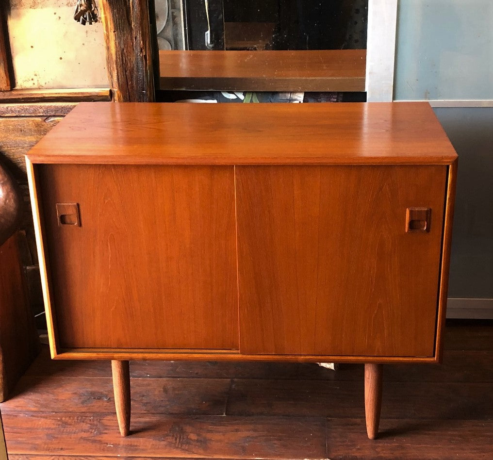 REFINISHED MCM  Teak Buffet Sideboard Console compact 36" PERFECT - Mid Century Modern Toronto