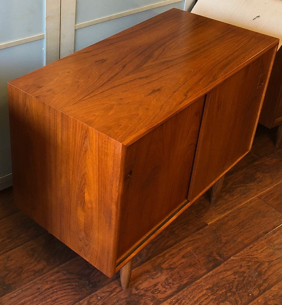 REFINISHED MCM  Teak Buffet Sideboard Console compact 36" PERFECT - Mid Century Modern Toronto