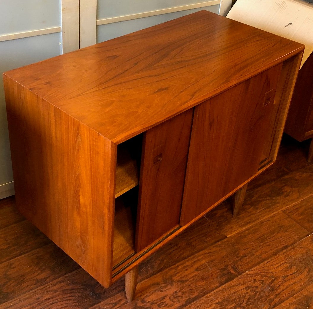 REFINISHED MCM  Teak Buffet Sideboard Console compact 36" PERFECT - Mid Century Modern Toronto