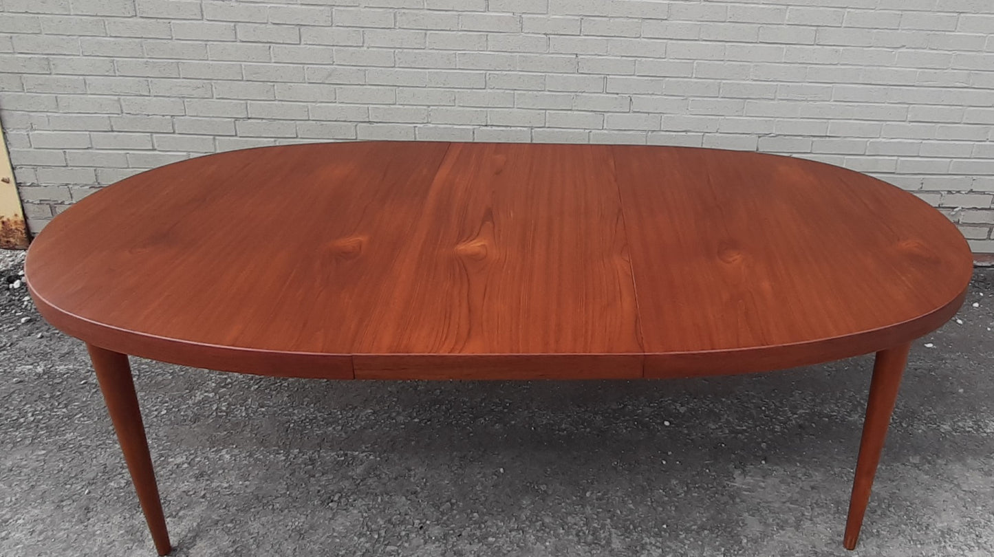 REFINISHED MCM Teak Dining Table Extendable Oval w 2 leaves PERFECT 66" - 107", treated for durability - Mid Century Modern Toronto