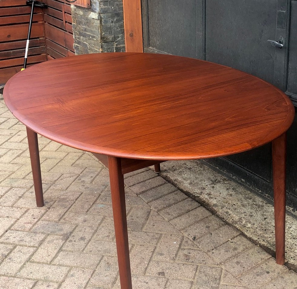REFINISHED Oval Teak Table Extendable 63"-84", treated for durability, PERFECT - Mid Century Modern Toronto