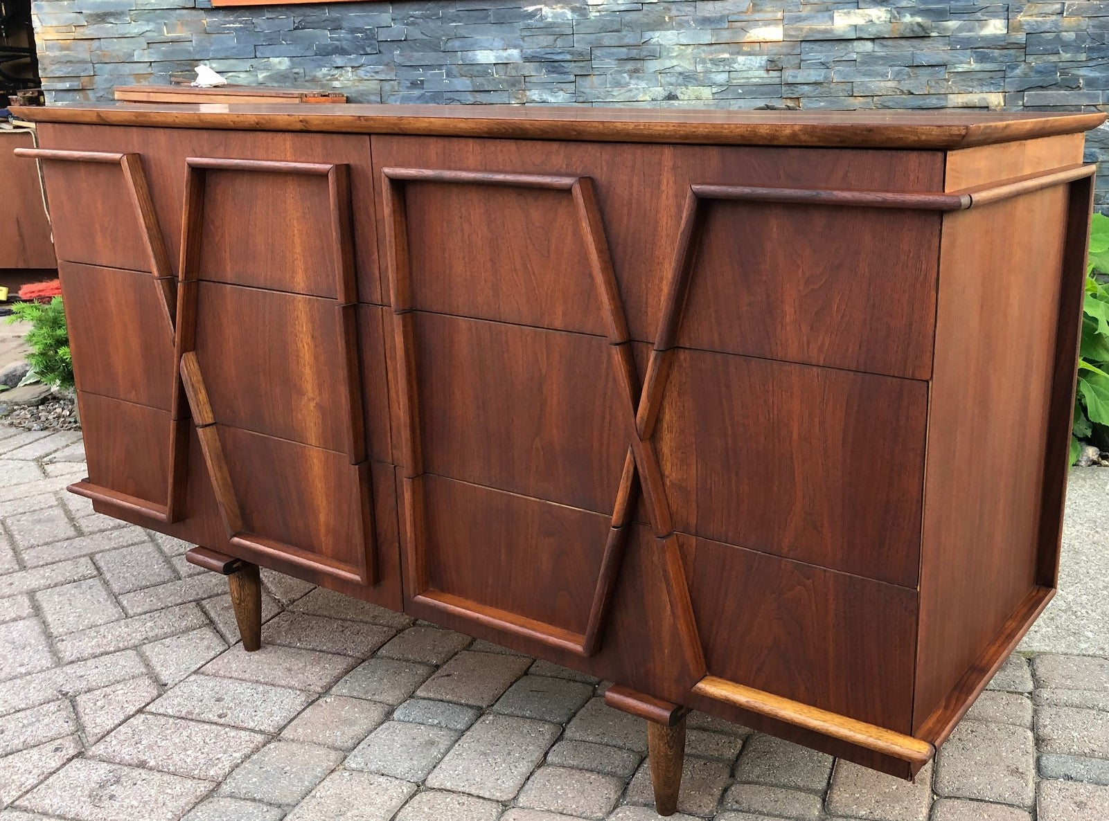 REFINISHED MCM Sculptural Walnut Dresser 6 drawers 55 REFINISHED MCM Sculptural Walnut Dresser 6 drawers 55