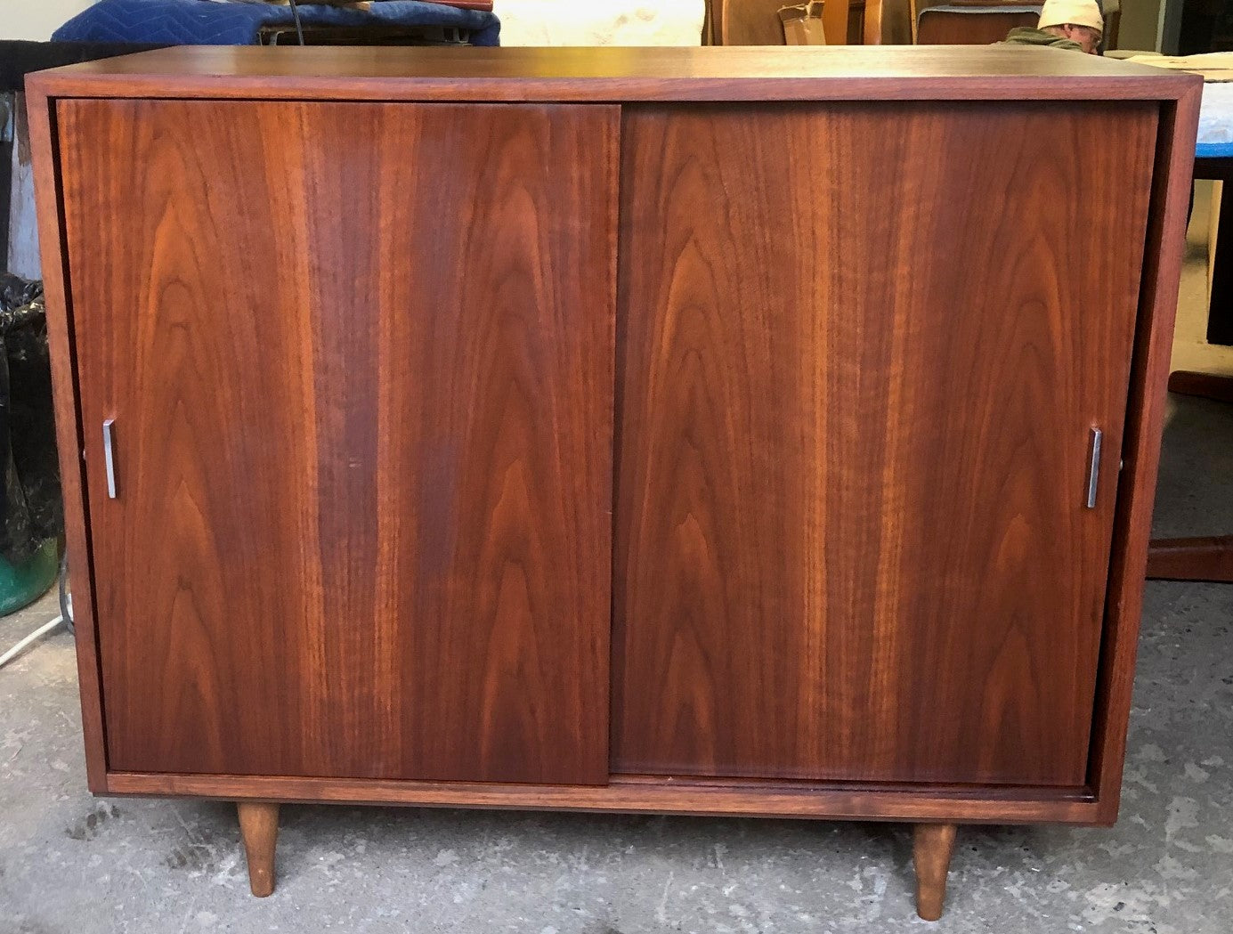 REFINISHED MCM Walnut Sideboard TV Media Record Console 37.5” PERFECT - Mid Century Modern Toronto