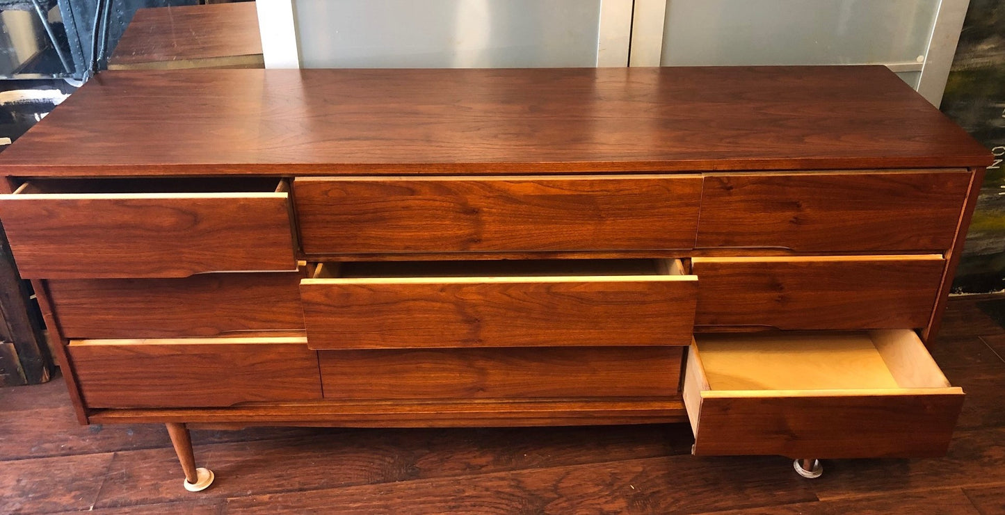 REFINISHED MCM Walnut Dresser 9 drawers 64" Art Shoppe -Perfect - Mid Century Modern Toronto