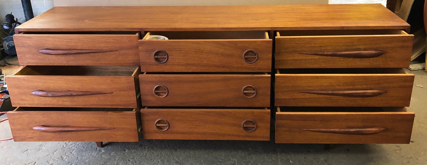 REFINISHED MCM Walnut Dresser 9 Drawers 80” Perfect - Mid Century Modern Toronto