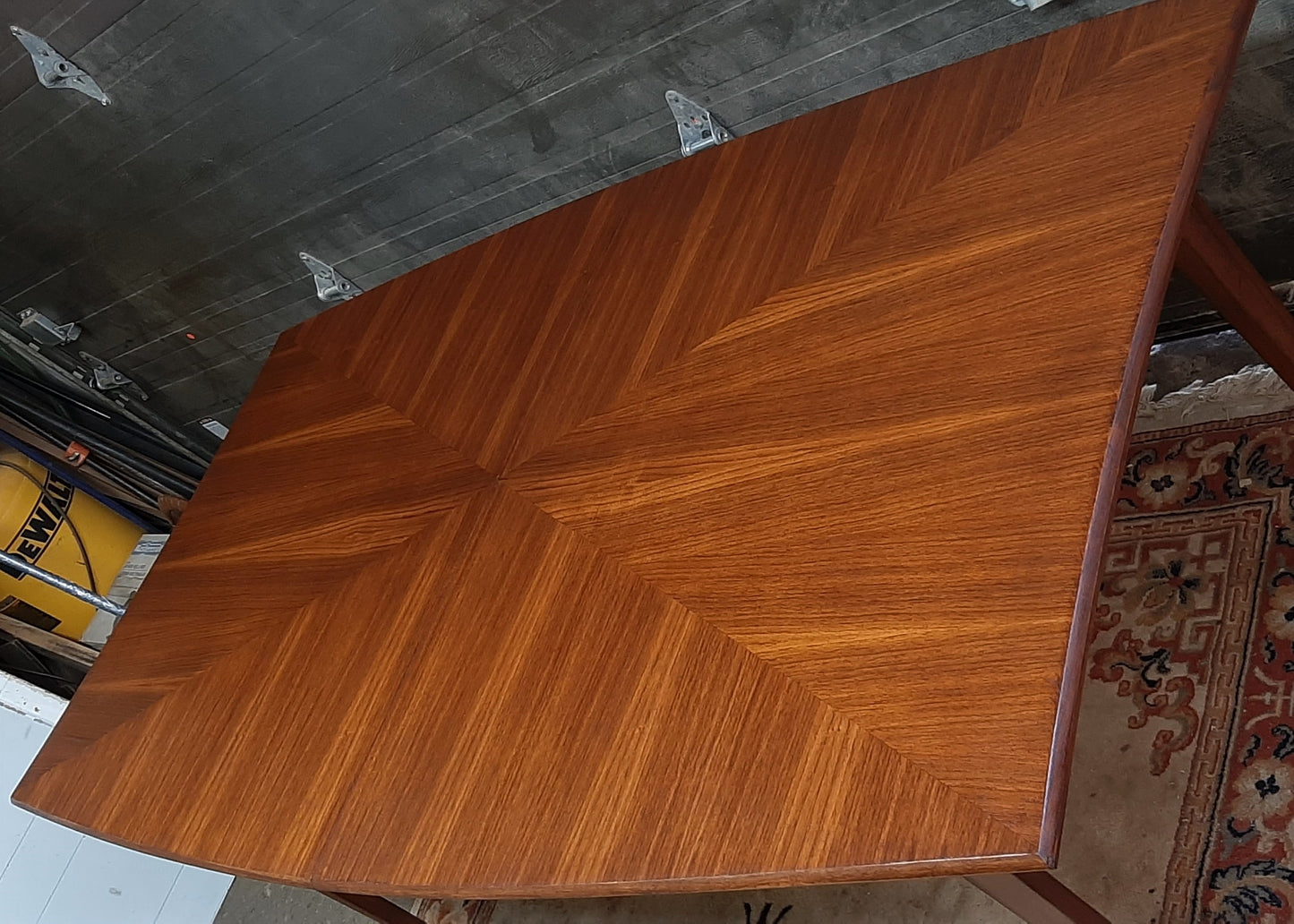 REFINISHED Unique MCM Walnut Inlay Table with 1 leaf, perfect, 68"-92" - Mid Century Modern Toronto