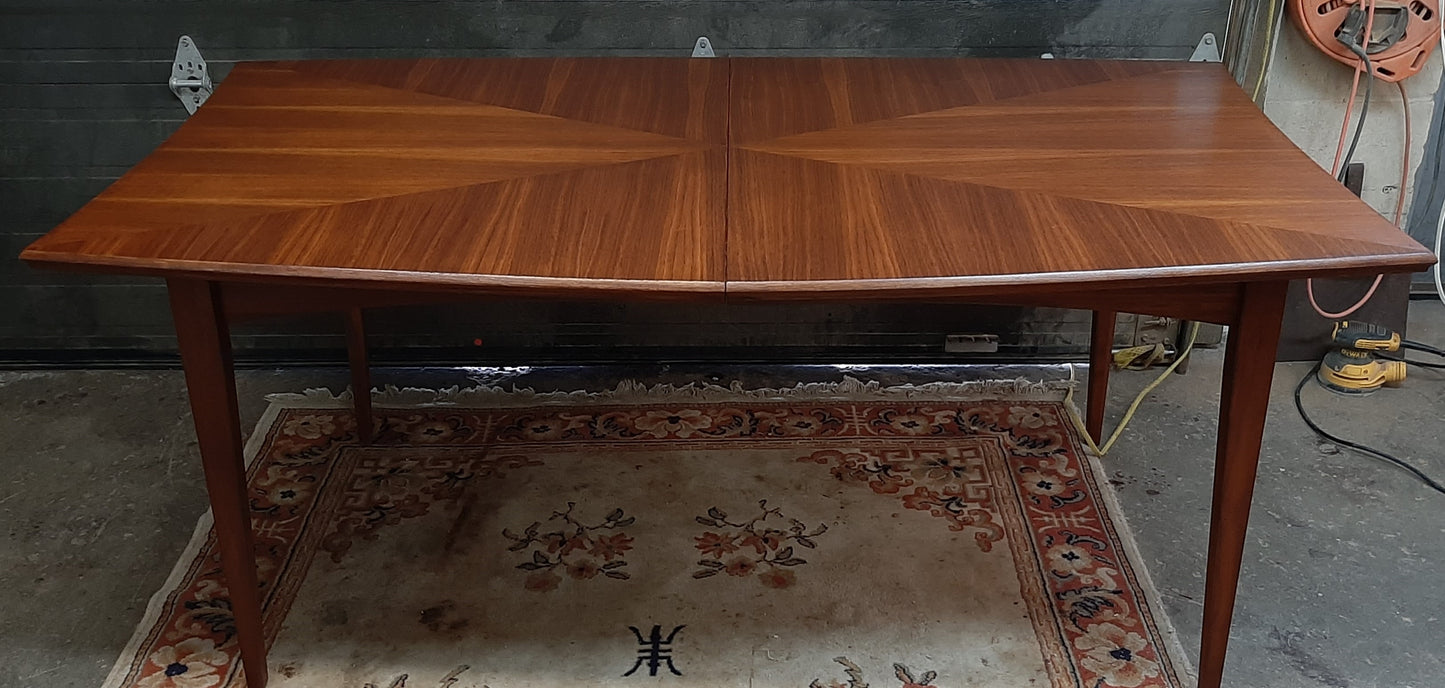 REFINISHED Unique MCM Walnut Inlay Table with 1 leaf, perfect, 68"-92" - Mid Century Modern Toronto