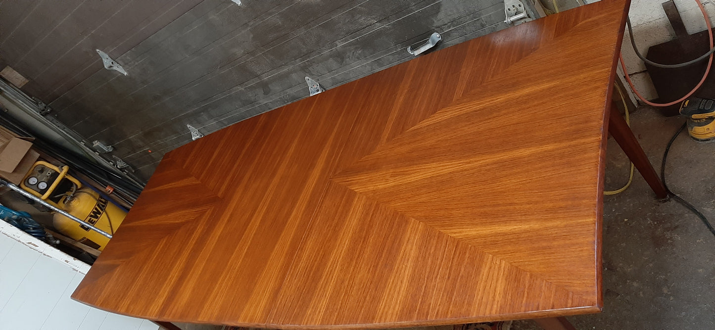 REFINISHED Unique MCM Walnut Inlay Table with 1 leaf, perfect, 68"-92" - Mid Century Modern Toronto