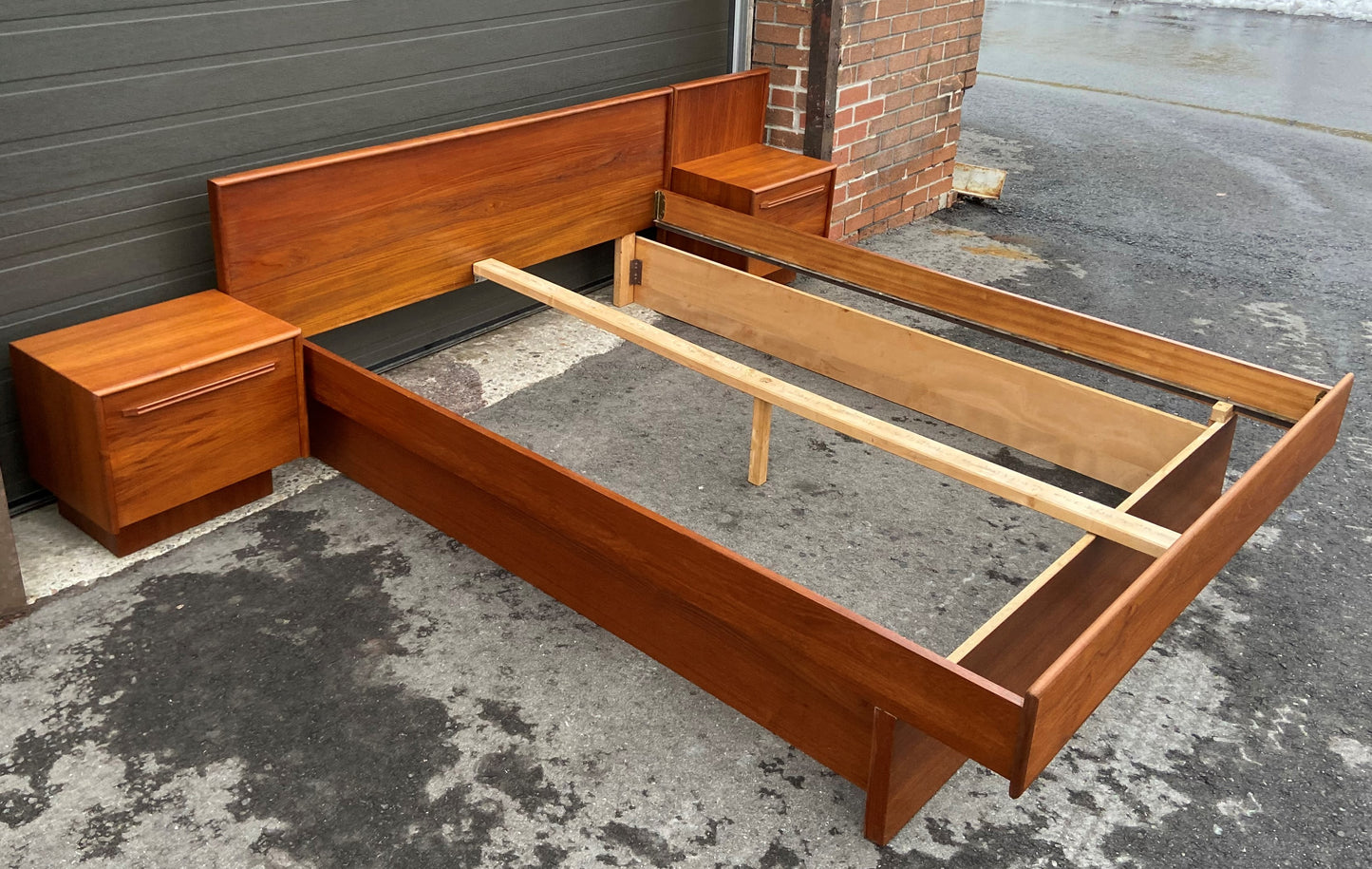 REFINISHED MCM Teak Bed Queen with two separate night stands, PERFECT