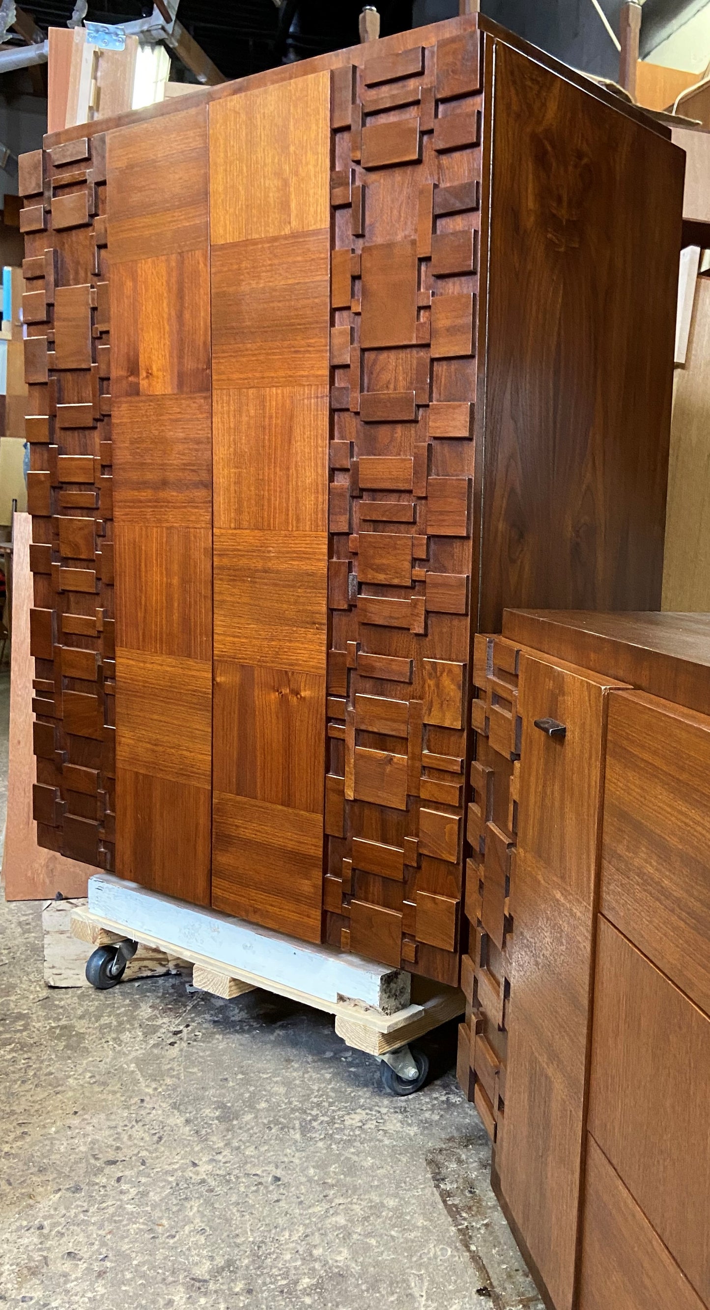 REFINISHED MCM Walnut Brutalist Bedroom SET in Paul Evans style, PERFECT
