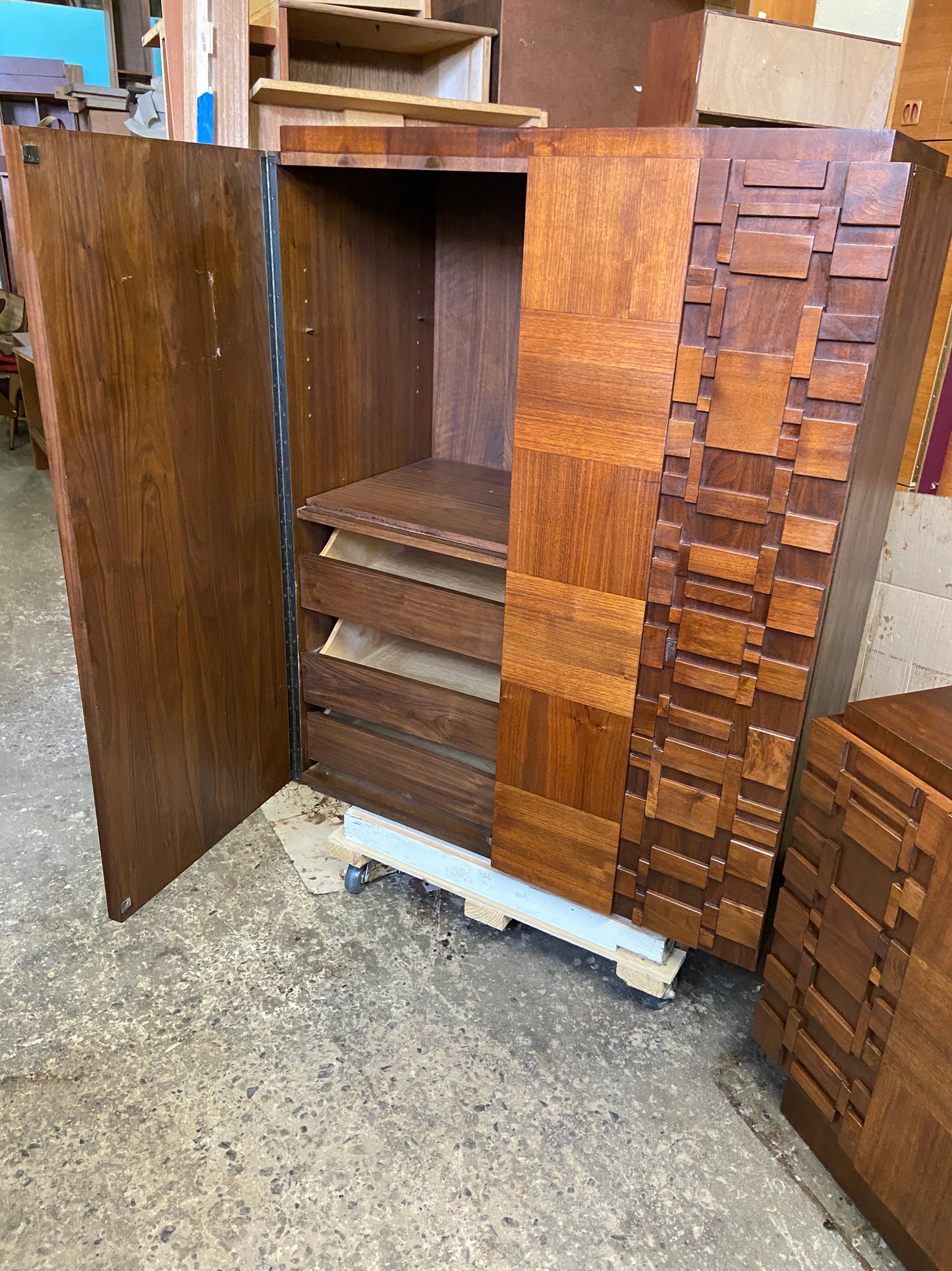 REFINISHED MCM Walnut Brutalist Bedroom SET in Paul Evans style, PERFECT