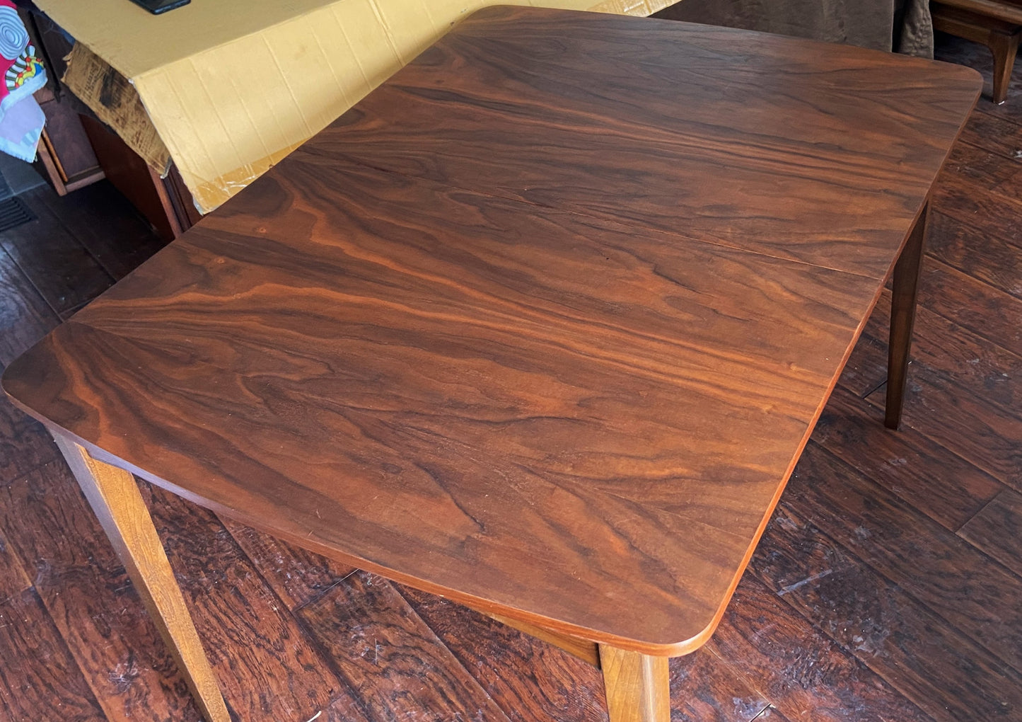 REFINISHED MCM Walnut Dining Table Extendable w 1 leaf, 4-5 ft