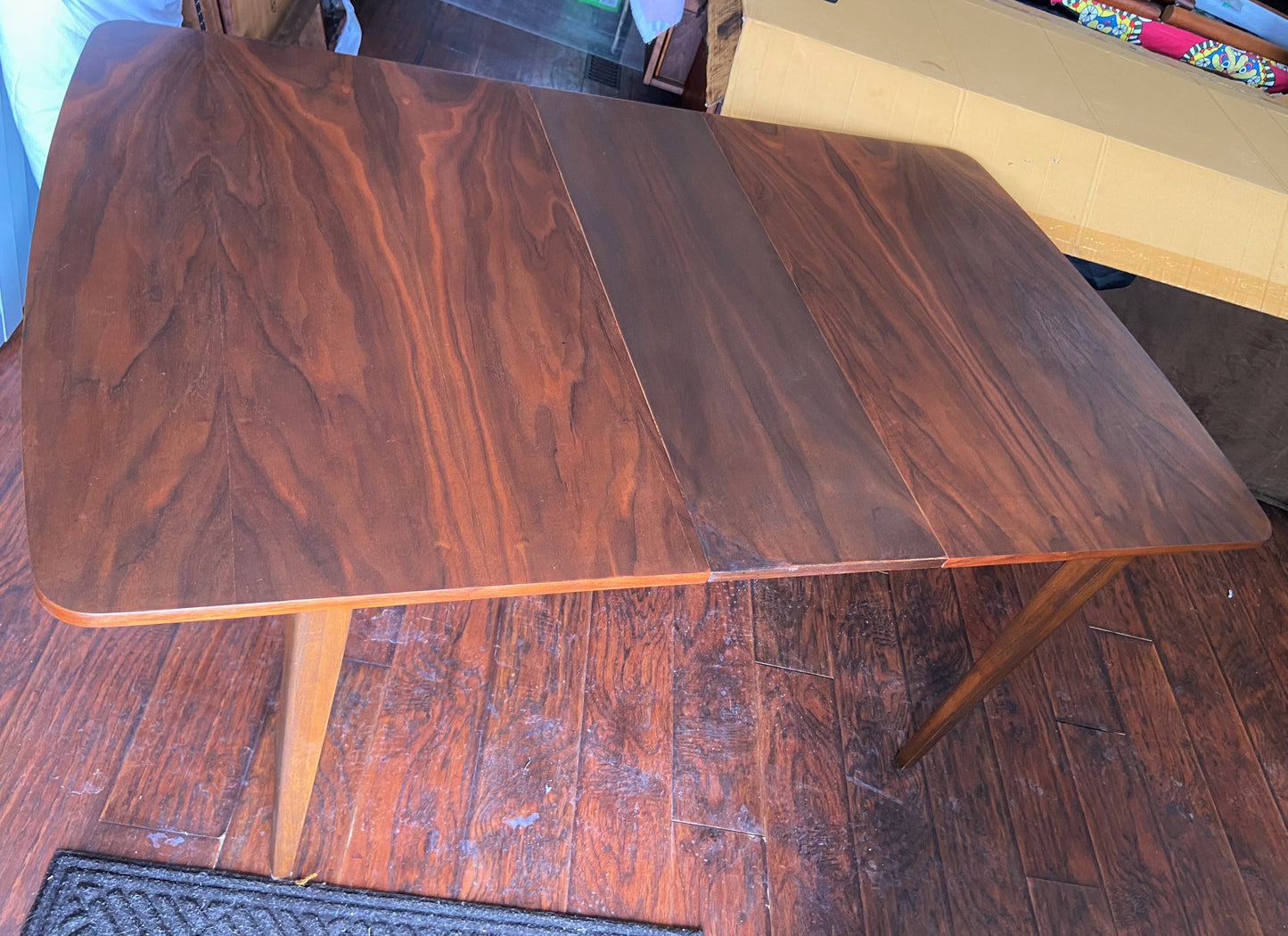 REFINISHED MCM Walnut Dining Table Extendable w 1 leaf, 4-5 ft