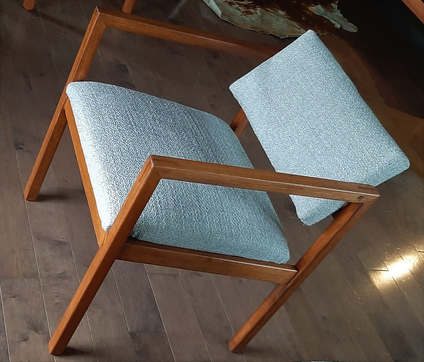 Set of 2 REFINISHED REUPHOLSTERED MCM Teak Armchairs by Brunswick Mfg for Eatons PERFECT - Mid Century Modern Toronto