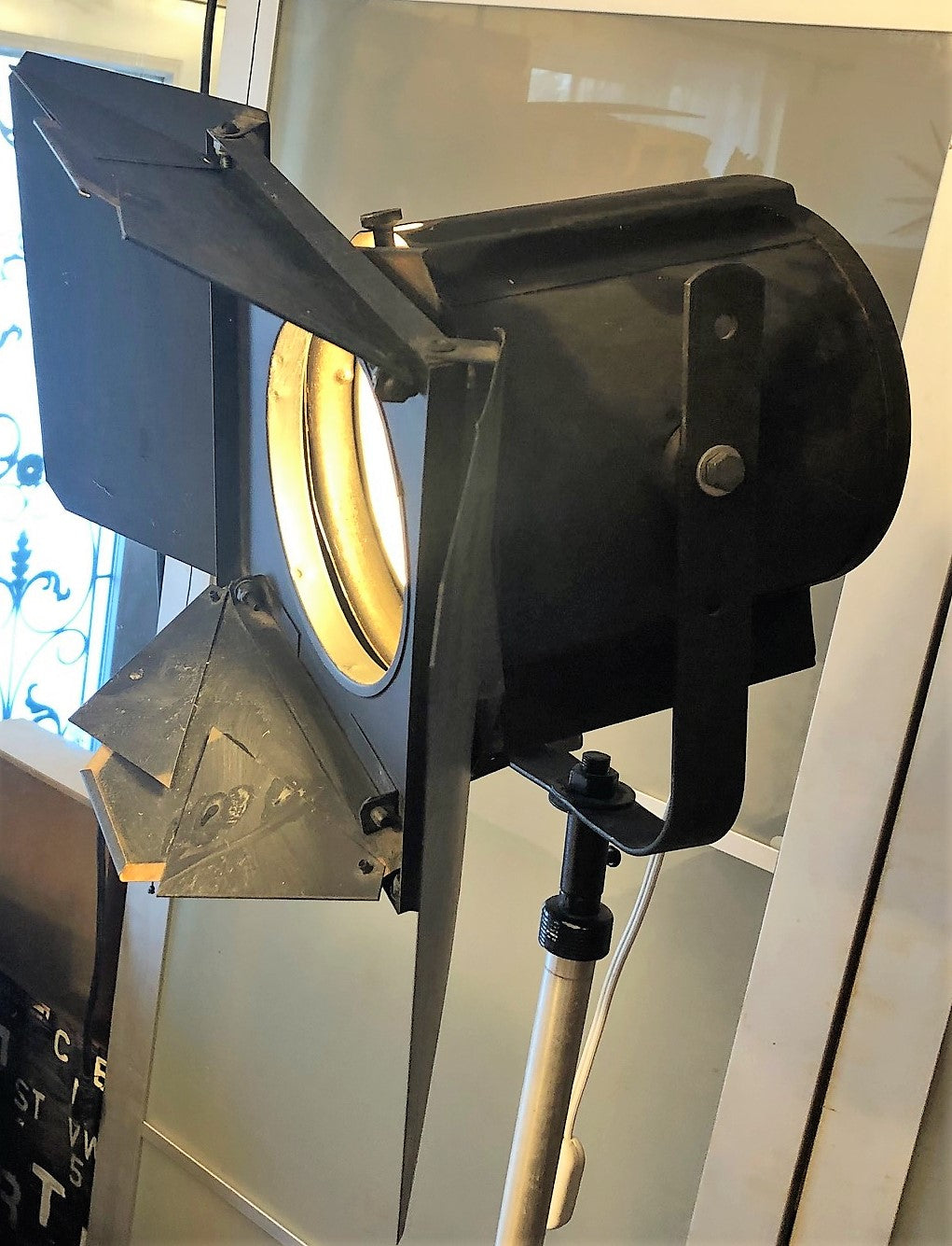 Vintage Industrial Movie Theater Photography Spot Light - iron floor lamp on wheels - Mid Century Modern Toronto