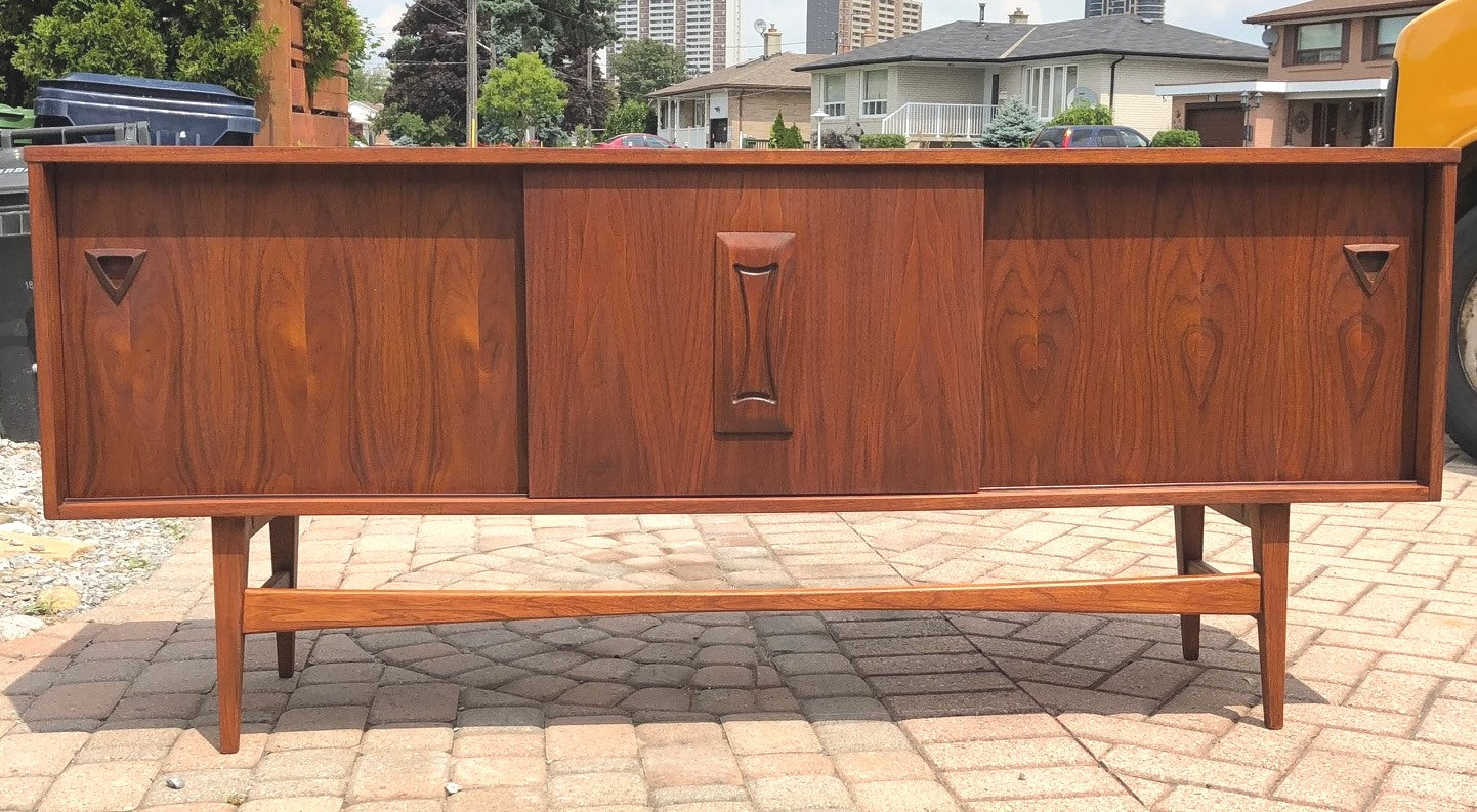 SOLD*****REFINISHED MCM Walnut Sideboard TV Console 70"perfect - Mid Century Modern Toronto