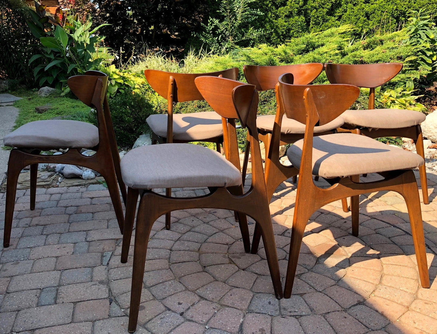 Set of 8 MCM Walnut Ash Chairs by Deilcraft - Mid Century Modern Toronto