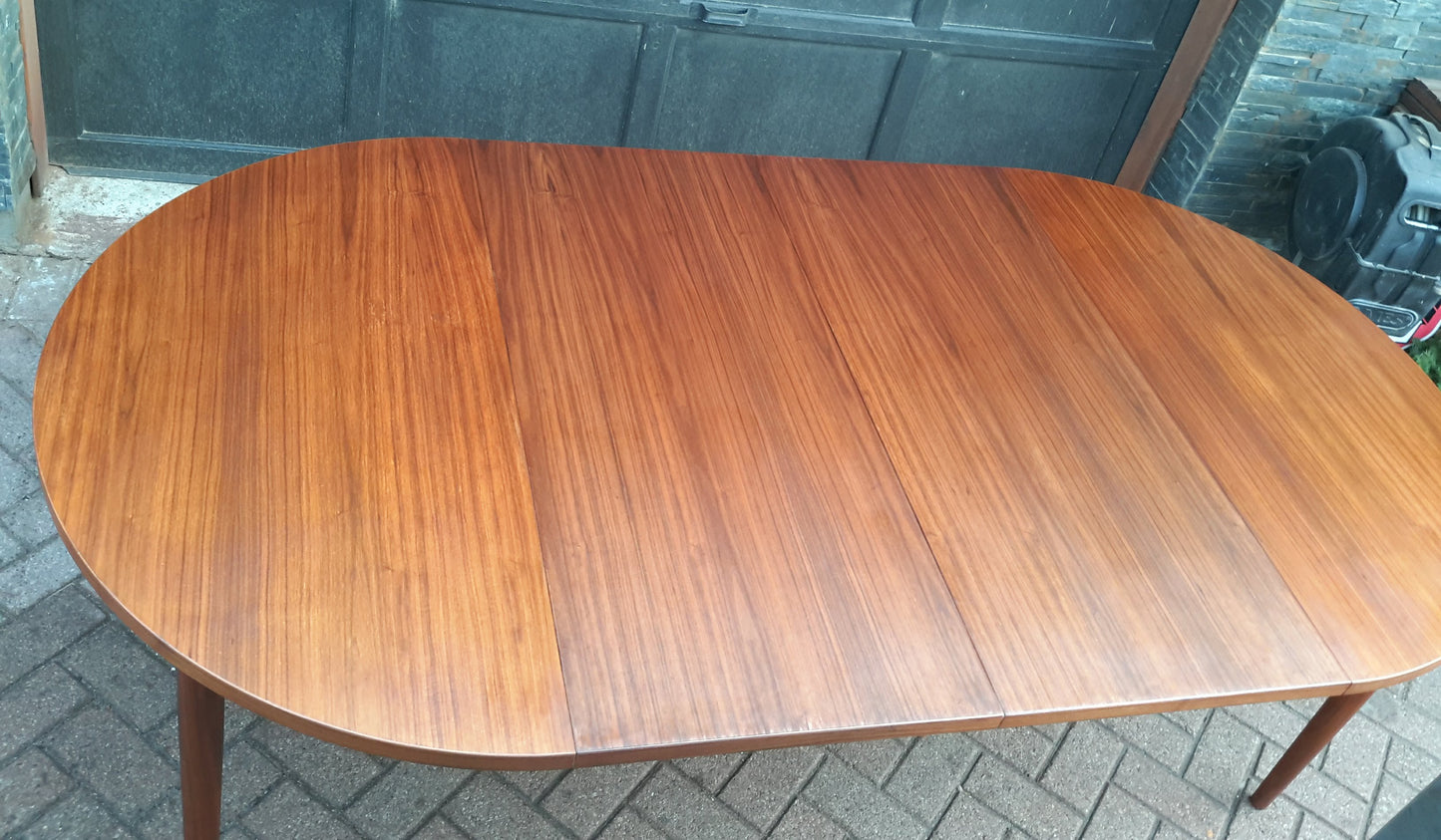 REFINISHED MCM Round Extendable to Oval Walnut Table Large 48"-90" - Mid Century Modern Toronto