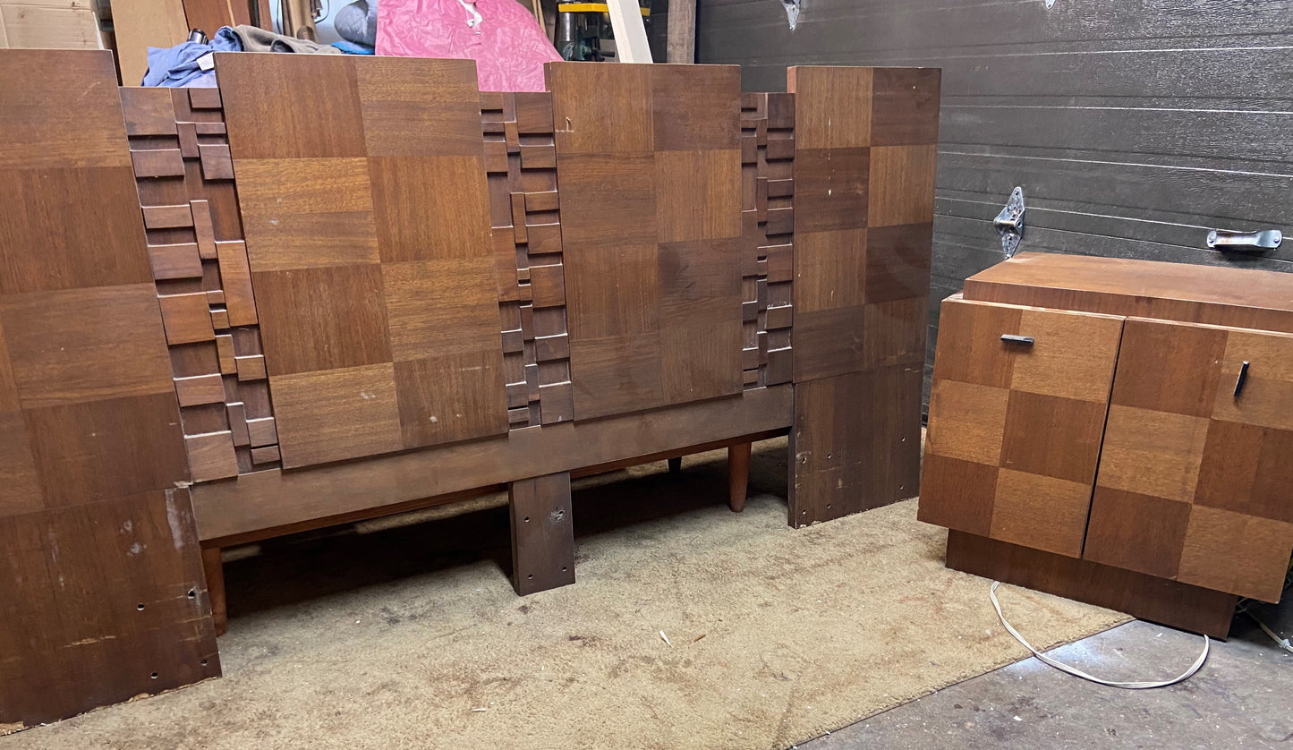 REFINISHED MCM Walnut Brutalist Bedroom SET in Paul Evans style, PERFECT