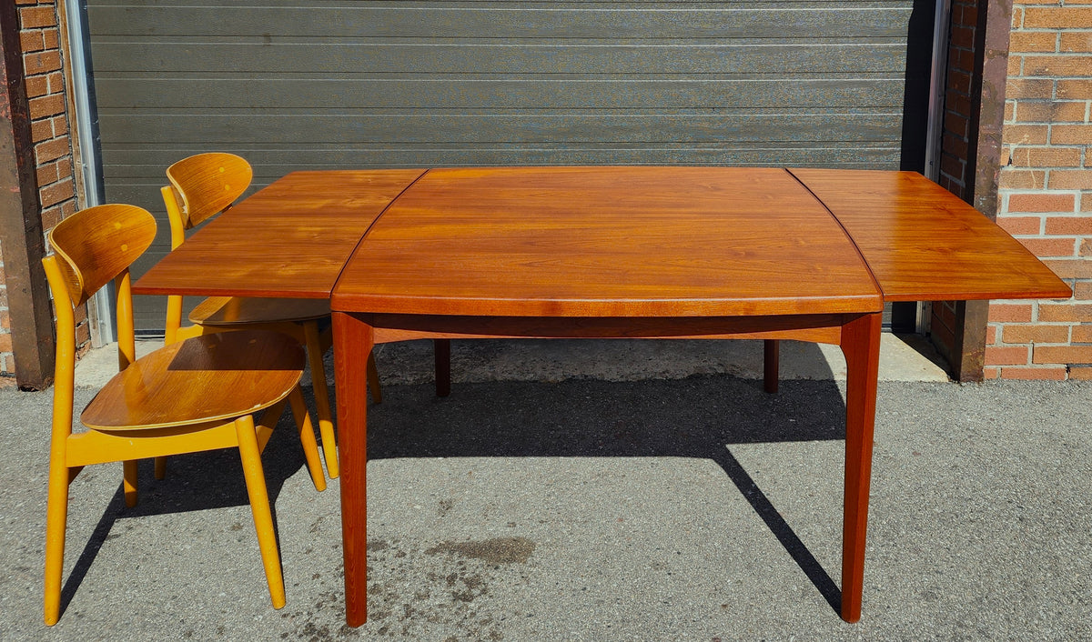REFINISHED Danish Mid Century Modern Teak Table Draw Leaf 45