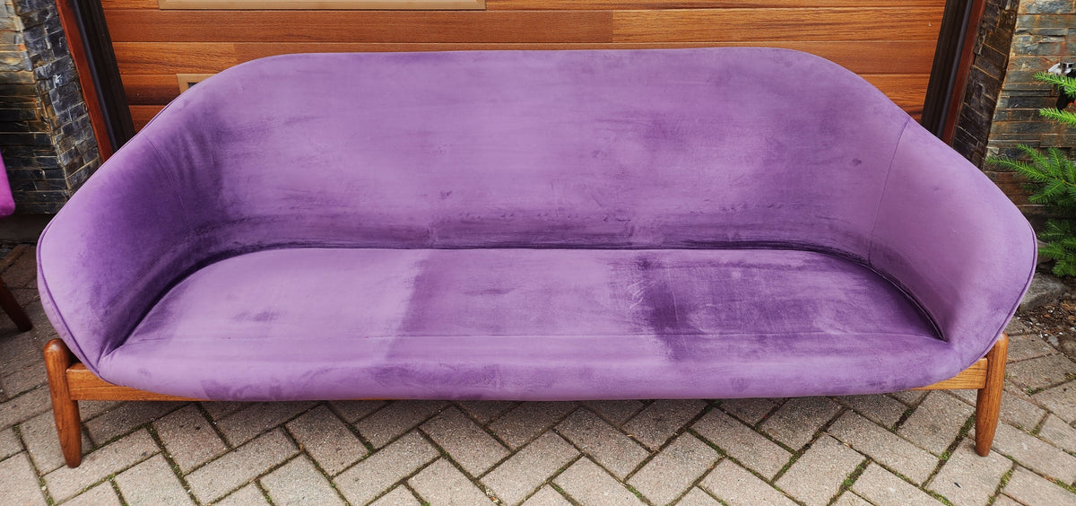 REFINISHED Scandinavian Mid Century Modern Egg Pod Space Age Sofa, Overman style
