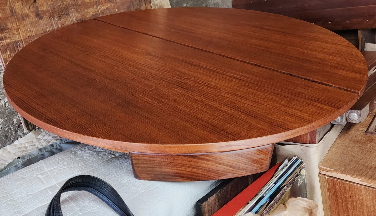 REFINISHED Danish MCM ROUNDETTE Teak Extension Table & 4 Chairs by Hans Olsen