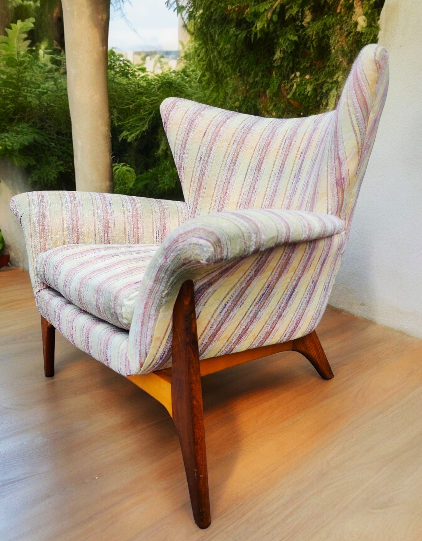 REFINISHED Mid Century Modern Small Wing Back Chair in Adrian Pearsall style