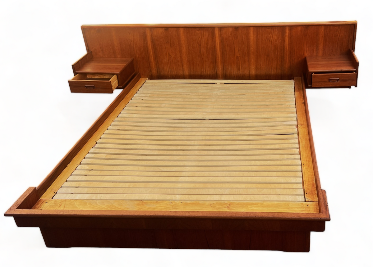 REFINISHED Mid Century Modern Teak Platform Bed Queen w Floating Nightstands