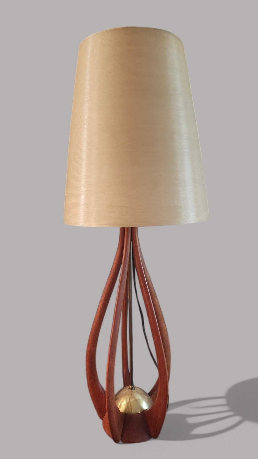 Mid Century Modern Sculptural Table Lamp in the manner of Modeline H 38"