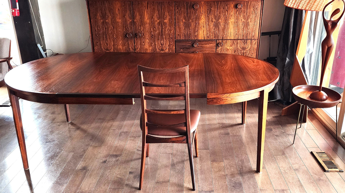 REFINISHED Danish MCM Rosewood Table Round w 2 Leaves by H.Rosengren Hansen 47