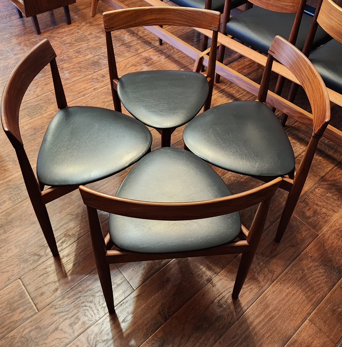 REFINISHED Danish MCM ROUNDETTE Teak Extension Table & 4 Chairs by Hans Olsen