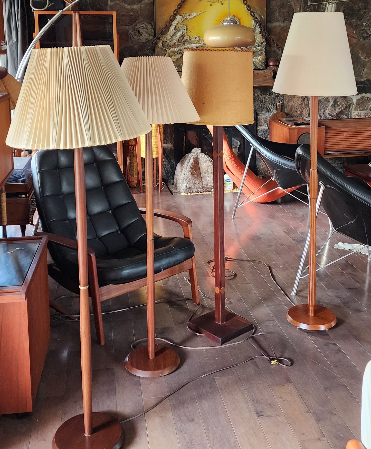 Mid Century Modern Teak Floor Lamp, H 56.5" (including shade)