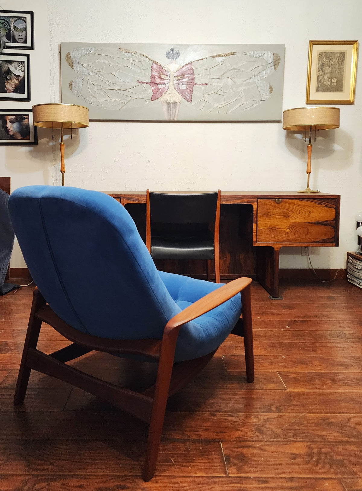 Will be REFINISHED REUPHOLSTERED MCM Teak Scoop Lounge Chair by Huber