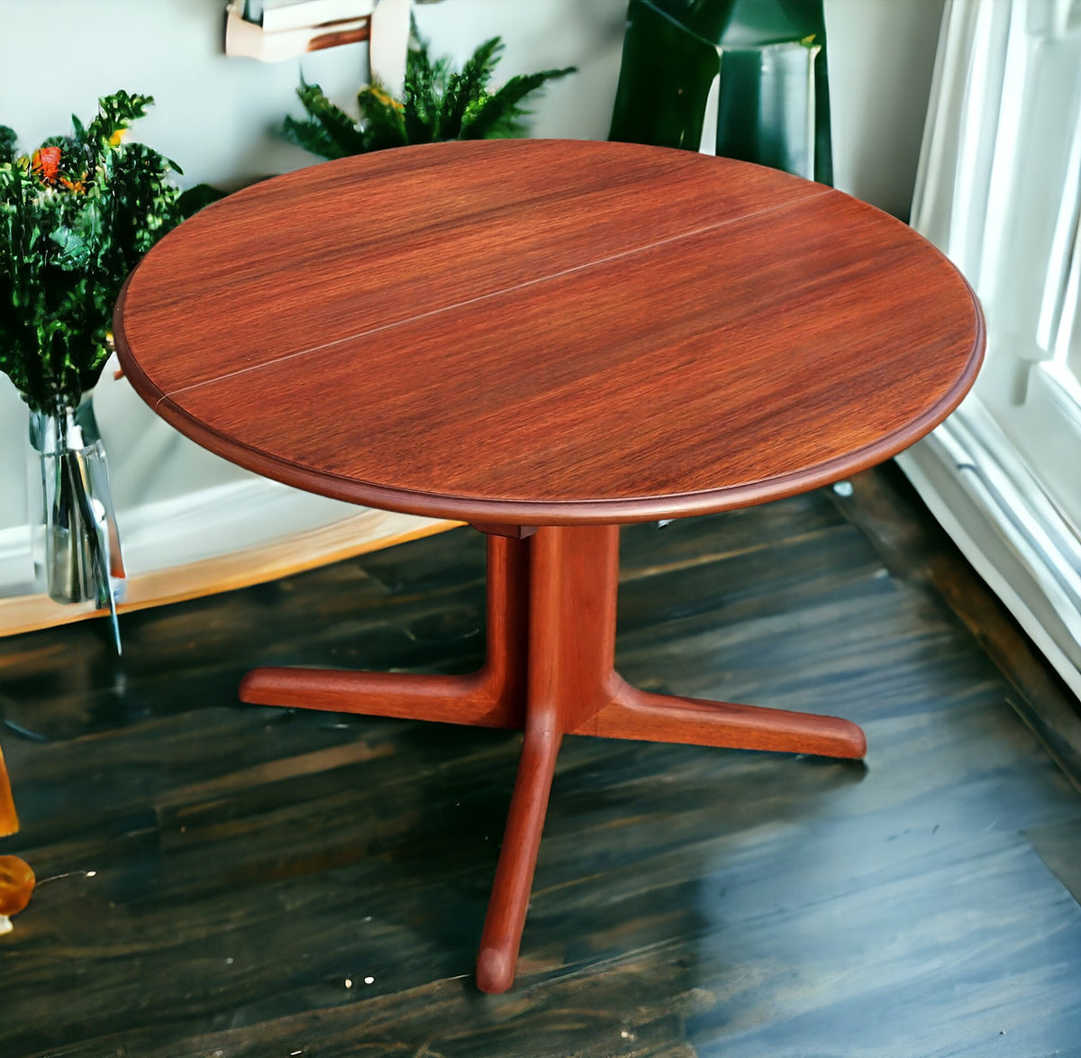 REFINISHED Mid Century Modern Teak Dining Table Round w Self Storing Leaf