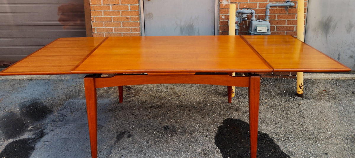 REFINISHED Danish Mid Century Modern Teak Floating Draw Leaf Dining Table 52