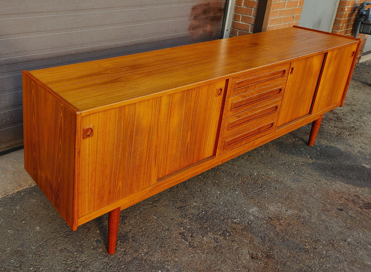 Danish Mid Century Modern Teak Sideboard by Johannes Andersen 94