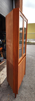 RESTORED Mid Century Modern Teak Lighted Corner Cabinet 11