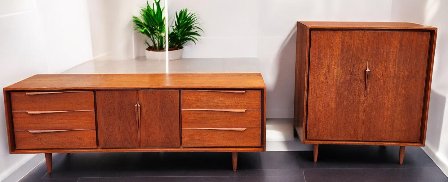 REFINISHED Mid Century Modern Teak King Bed w 2 Night Stands