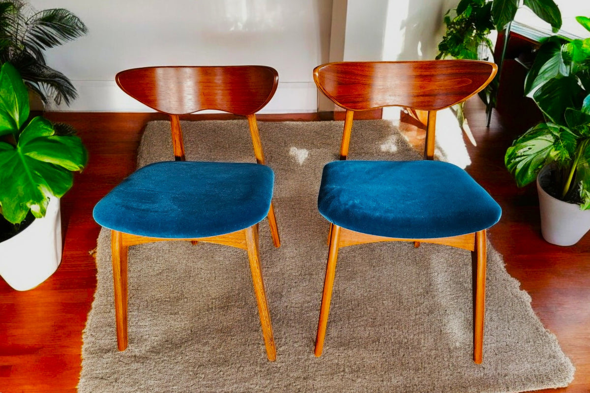 6 REFINISHED Mid Century Modern Walnut Chairs by Deilcraft