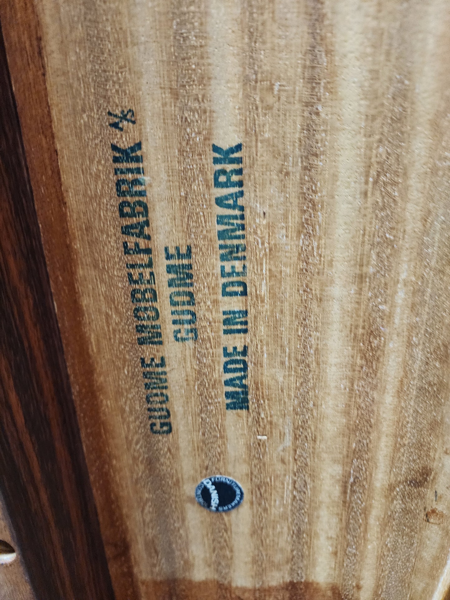 REFINISHED Danish MCM Rosewood Table w 2 Leaves by N. Møller 53"-91" Selfstoring