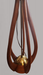 Mid Century Modern Sculptural Table Lamp in the manner of Modeline H 38