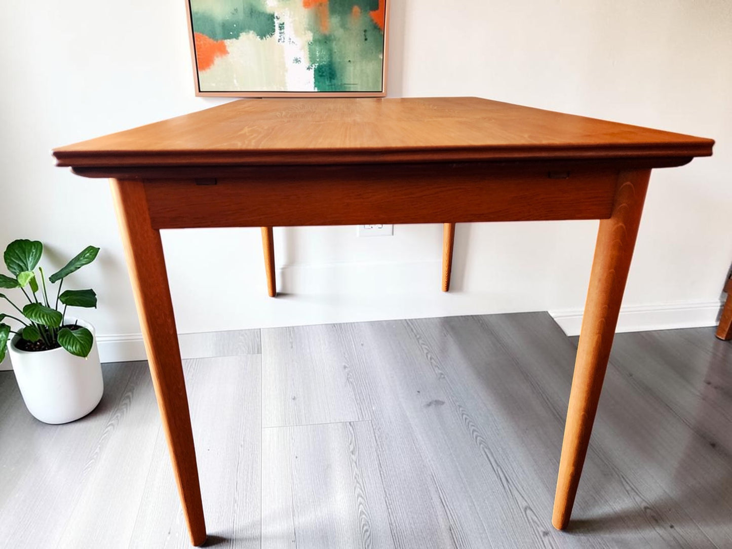 REFINISHED Danish Mid Century Modern Teak & Oak Table w 2 Leaves & 6 Chairs