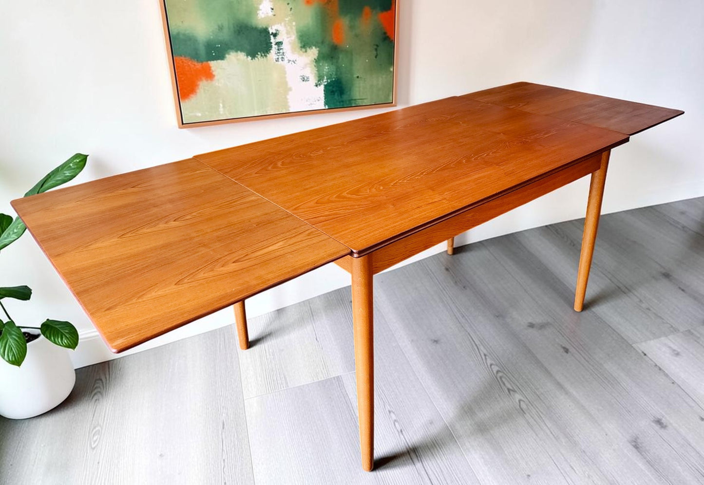 REFINISHED Danish Mid Century Modern Teak & Oak Table w 2 Leaves & 6 Chairs